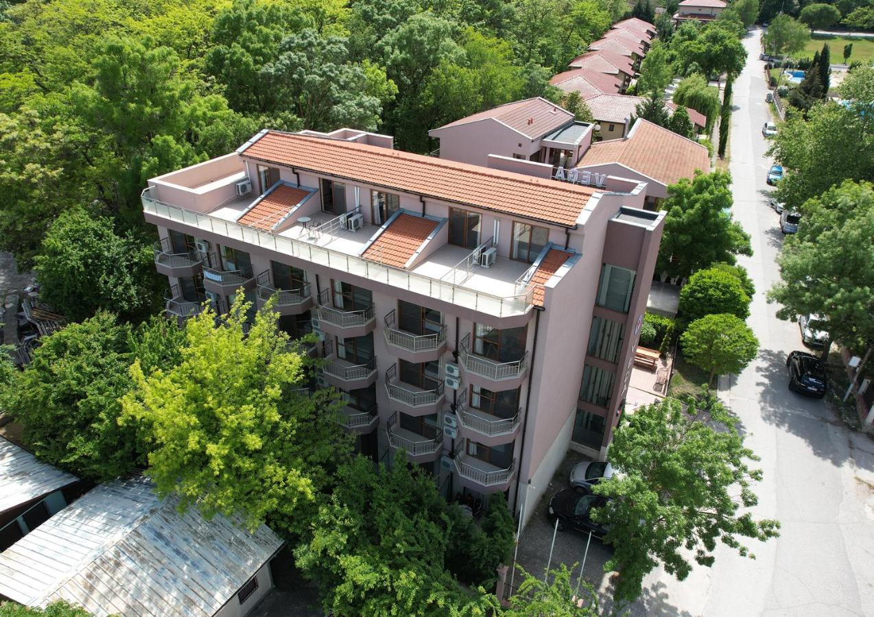 Hotel Vega Kranevo Εξωτερικό φωτογραφία