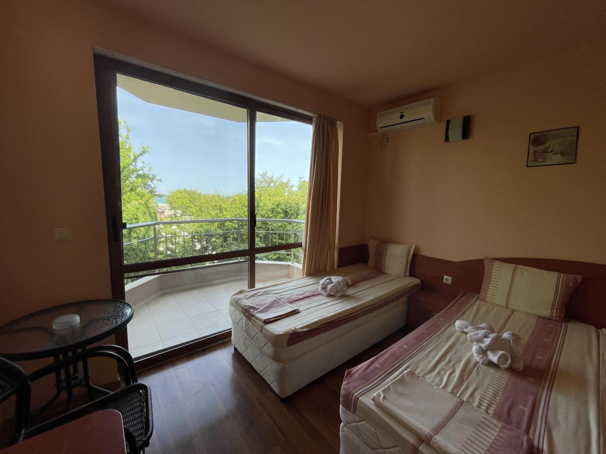 Hotel Vega Kranevo Εξωτερικό φωτογραφία