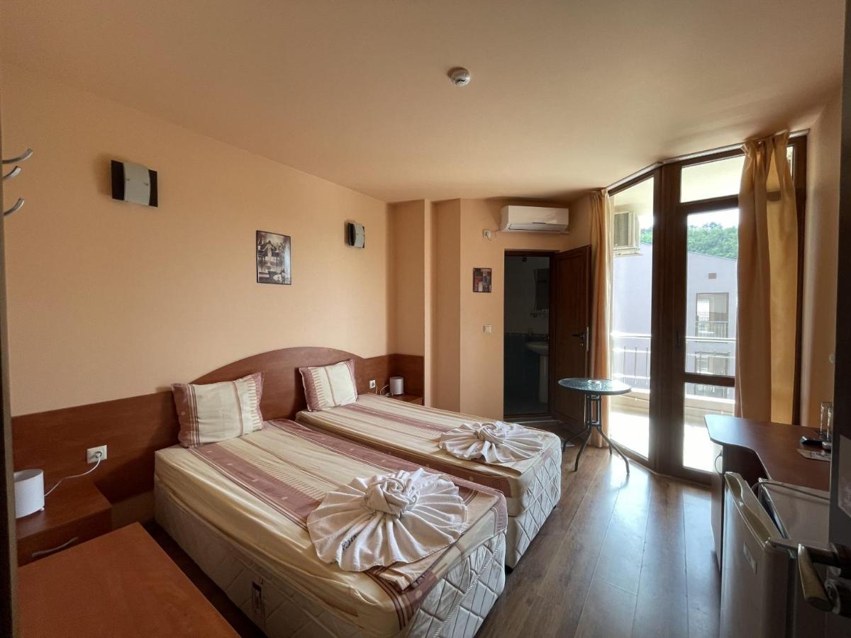 Hotel Vega Kranevo Εξωτερικό φωτογραφία